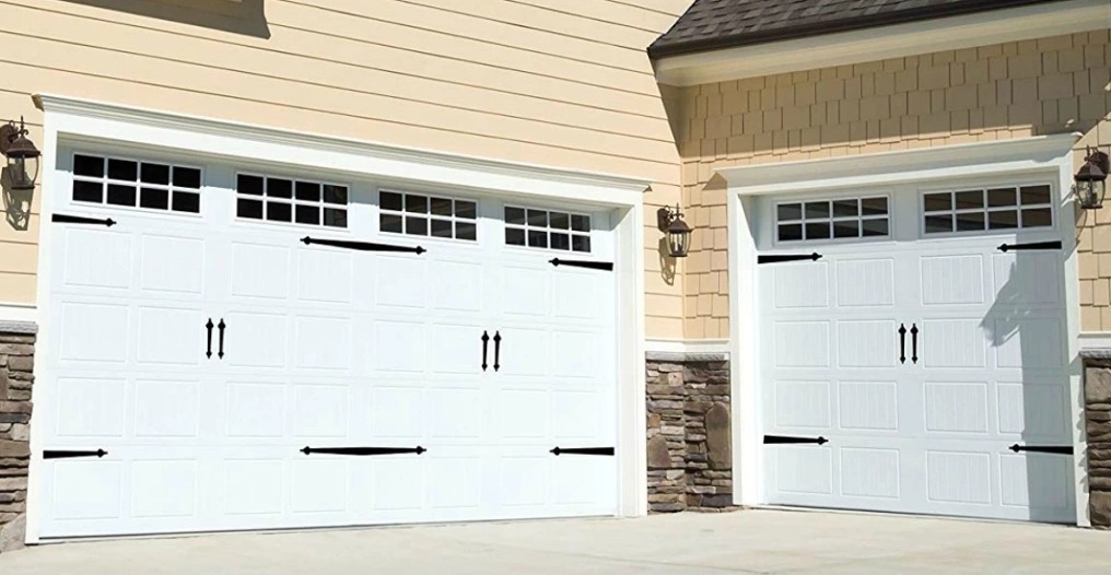 Do Decorative Garage Door Magnets Work, Magnetic Garage Door Ornaments