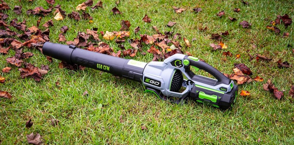 Leaf Blower 101 Common Problems and How to Fix Them Nels Garage