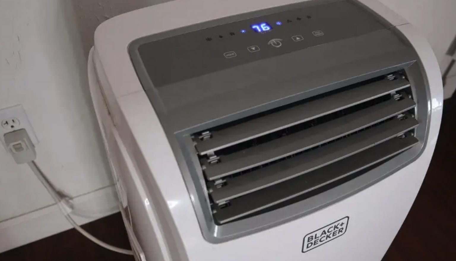 How to Install a Portable Air Conditioner in a Garage With No Windows